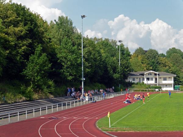 Augst-Stadion - Neuhäusel