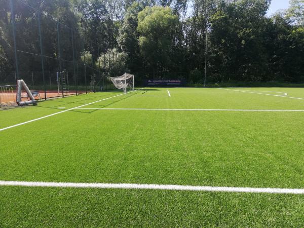 Sportovní a Tréninkové Centrum Uhříněves hřiště 2 - Praha-Uhříněves