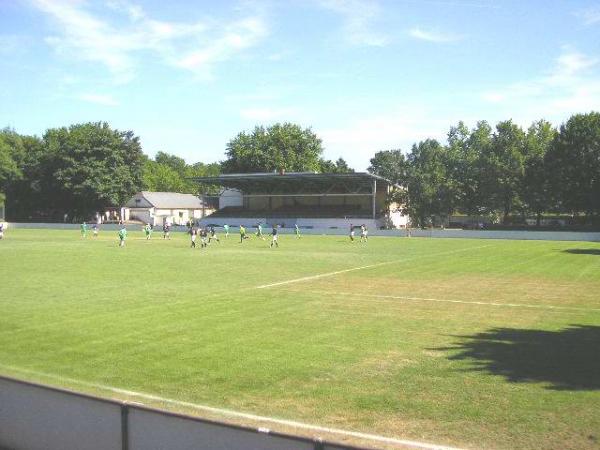 Bezirkssportanlage Warbruckstraße I / MTV-Stadion - Duisburg-Marxloh