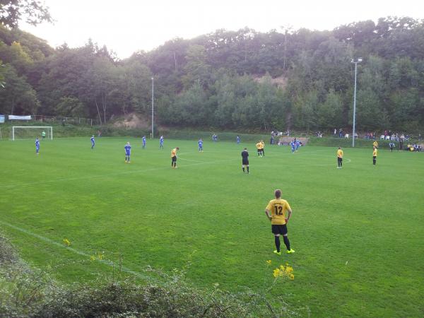 Sportplatz an der L87 - Gönnersdorf bei Bad Breisig
