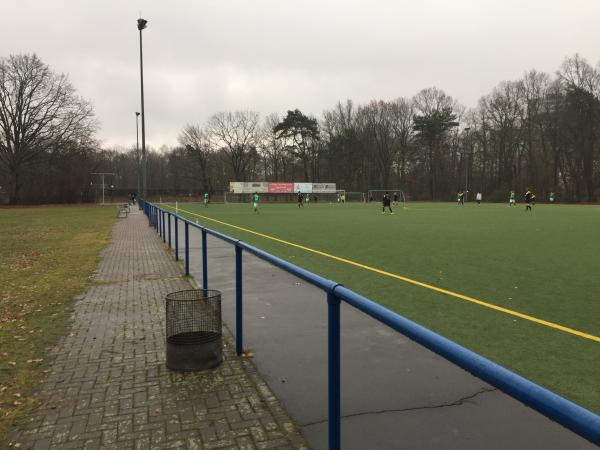 Stadion Hakenfelde Nebenplatz - Berlin-Spandau