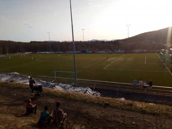 Pioner kunstgress - Finnsnes