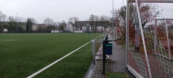 Sportanlage Woermannstraße Platz 2 - Düsseldorf-Urdenbach