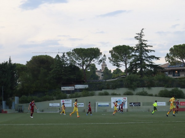 Campo Sportivo Adriano Caprarese - Spoltore
