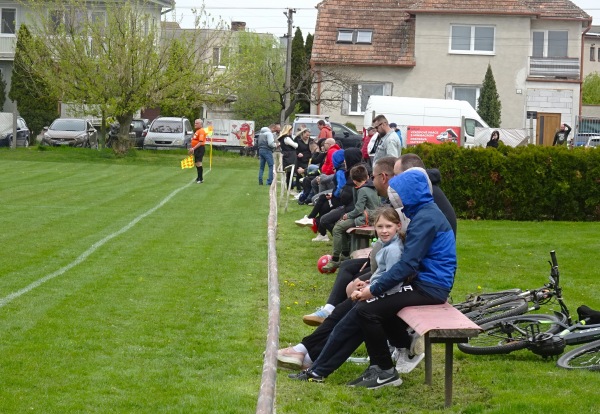 Futbalové ihrisko Vrádište - Vrádište