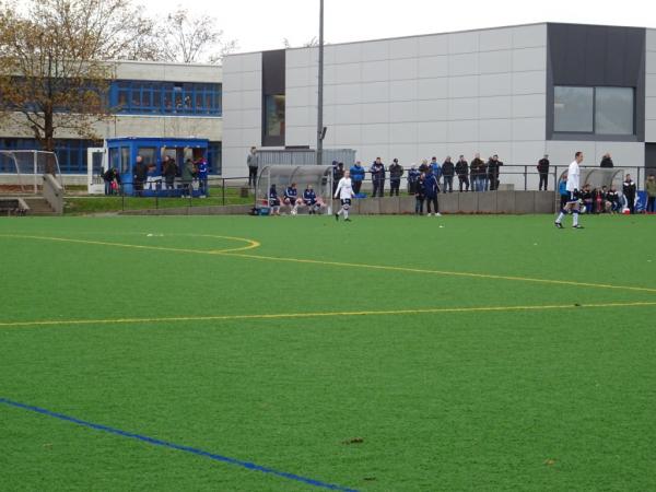 Sportplatz Brüder-Grimm-Schule - Ingelheim/Rhein-Frei-Weinheim