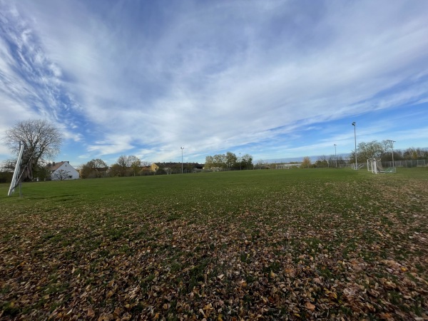 Sportgelände Egerländer Straße Platz 2 - Kitzingen-Siedlung