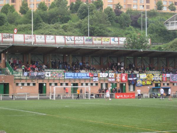 Campo de Fútbol Iparralde - Bilbao, PV