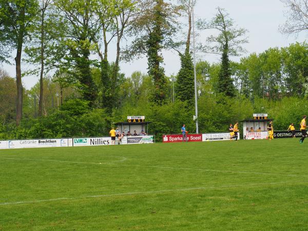 Sportplatz an der Gemeinschaftshalle - Lippetal-Oestinghausen