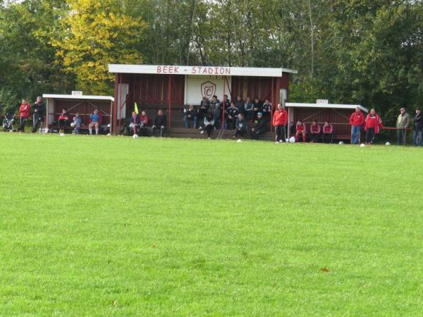 Beek-Stadion - Jübek