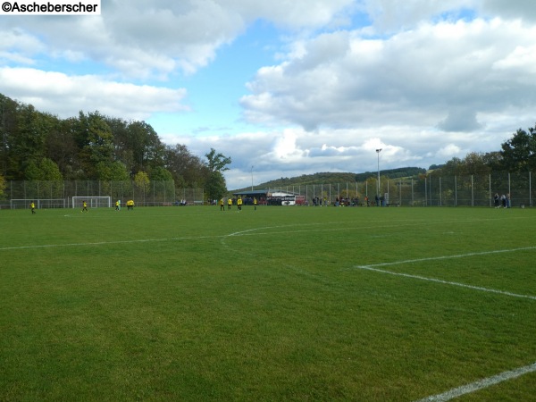 Sportanlage Heckenhof - Neuhof bei Fulda-Hauswurz