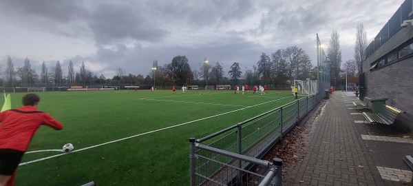 Sportpark Middenmeer veld 22-Zeeburgia veld 3 - Amsterdam