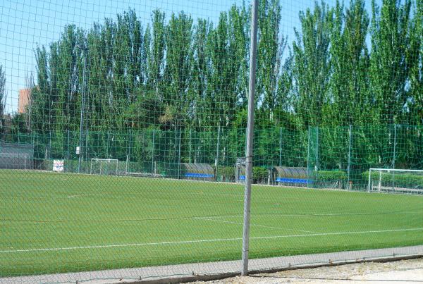 Campo de Fútbol Isidro Cediel - Alcalá de Henares, MD