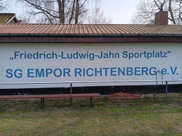 Friedrich-Ludwig-Jahn-Sportplatz - Richtenberg