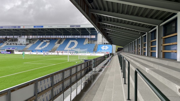 Nye Høddvoll stadion - Ulsteinvik