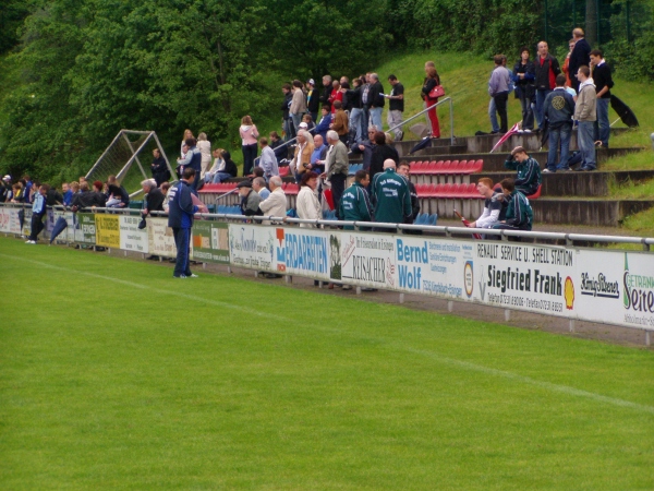 Stadion Ersinger Kirchberg - Kämpfelbach-Ersingen