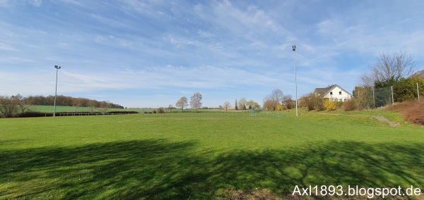 Sportplatz Oberstotzingen - Niederstotzingen-Oberstotzingen