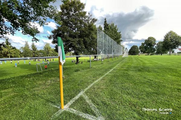 Sportanlage am Neuen Brunnen - Renquishausen