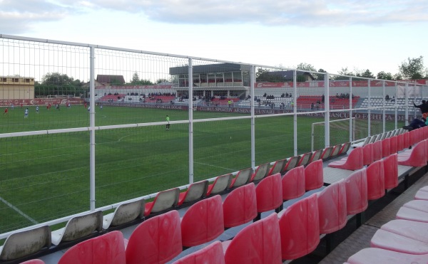 Stadionul Central Tunari - Tunari