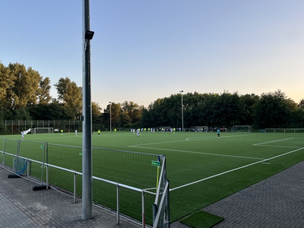 Sportanlage Mündelheimer Straße Platz 3 - Duisburg-Hüttenheim