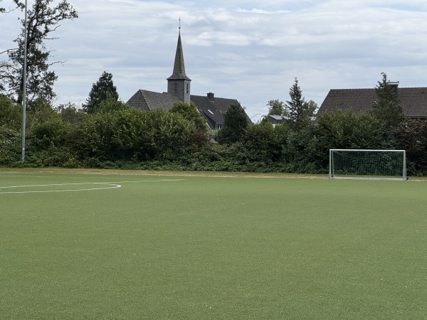 Waldstadion Auf dem Borgkamp Nebenplatz - Oelde-Stromberg