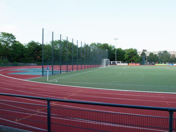 Bezirkssportanlage Schorlemerstraße - Düsseldorf-Niederkassel