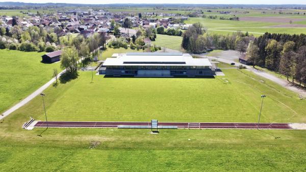 Sportplatz an der Mehrzweckhalle - Hawangen