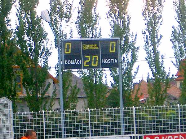 SK Eldus Stadion - Mocenok