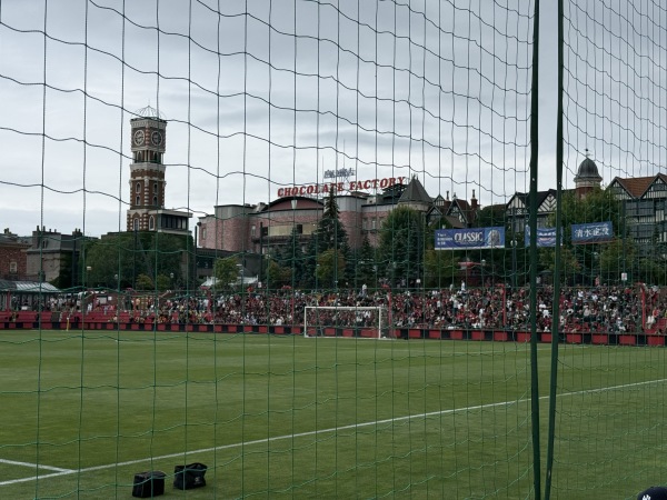 Miyanosawa Shiroi Koibito Football Stadium - Sapporo