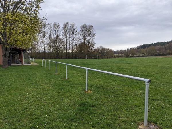Sportplatz Am Rauen Hain - Waldsolms-Griedelbach