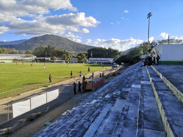 Estadio Municipal Guillermo Slowing - Amatitlán