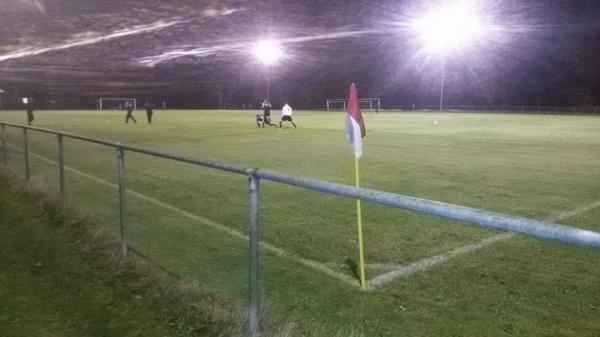 Sportplatz Hasenmoorer Straße - Bimöhlen