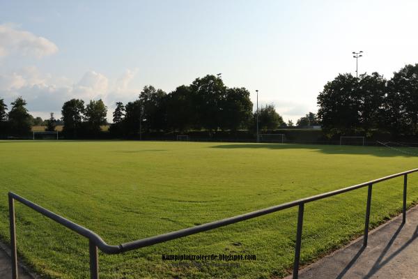 Stadion Fuchsgrube Nebenplatz 1 - Köngen