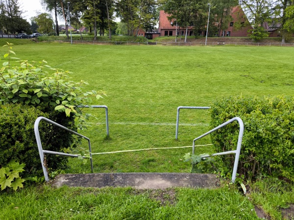 Sportzentrum Hassel B-Platz - Hassel/Weser