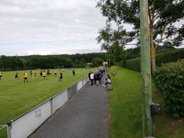 Höhsportplatz - Zierenberg-Oelshausen