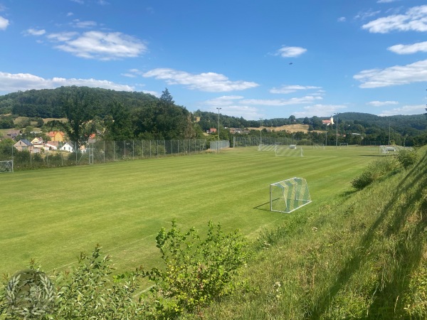 Sportanlage Am Pilzanger Platz 3 - Simmelsdorf-Hüttenbach