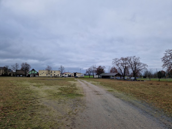 Sportplatz am Koppelgraben 2 - Röderland-Reichenhain