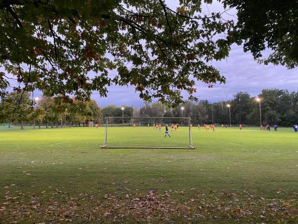 Stadion Fürstenberg Nebenplatz 1 - Eisenhüttenstadt-Fürstenberg