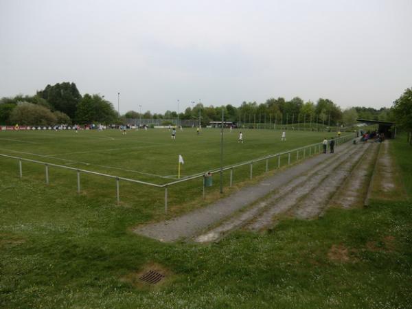 Sportanlage Am Donarbrunnen - Kassel-Niederzwehren