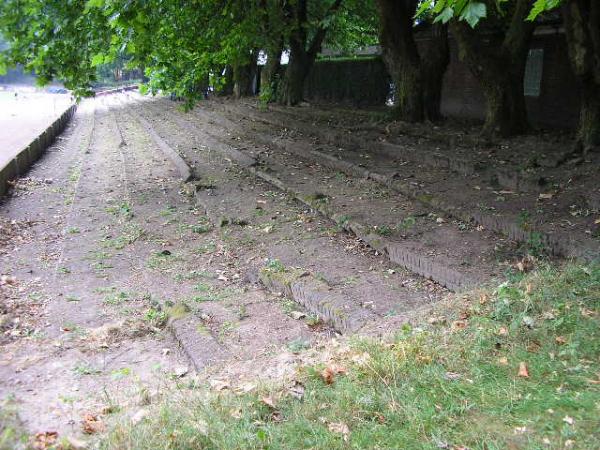 Bezirkssportanlage Werthauserstraße - Duisburg-Rheinhausen