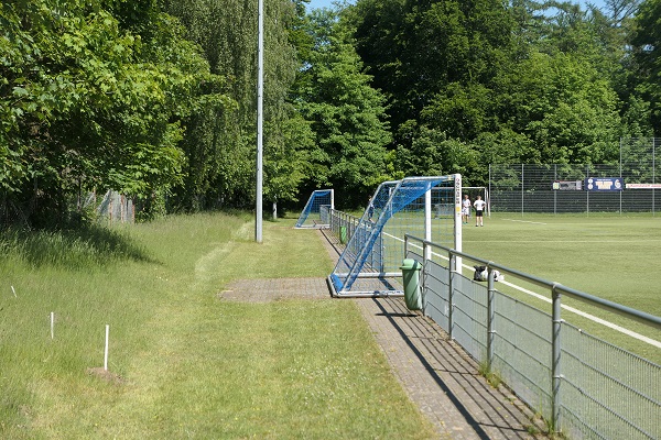 Stadion Riesebusch B-Platz - Bad Schwartau