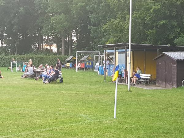 Sportplatz Grabowhöfe - Grabowhöfe
