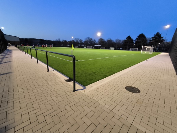 Sportplatz im Schulzentrum Bachem - Bad Neuenahr-Ahrweiler-Bachem