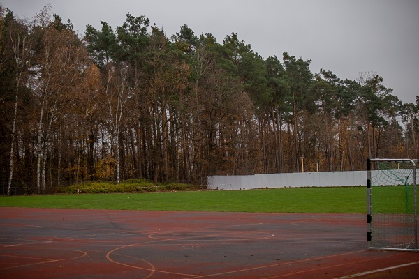 Sportplatz Peter-Henlein-Realschule - Nürnberg-Eibach