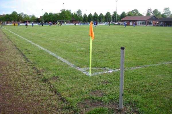Sportanlage Auf dem Howe - Salzkotten-Verlar