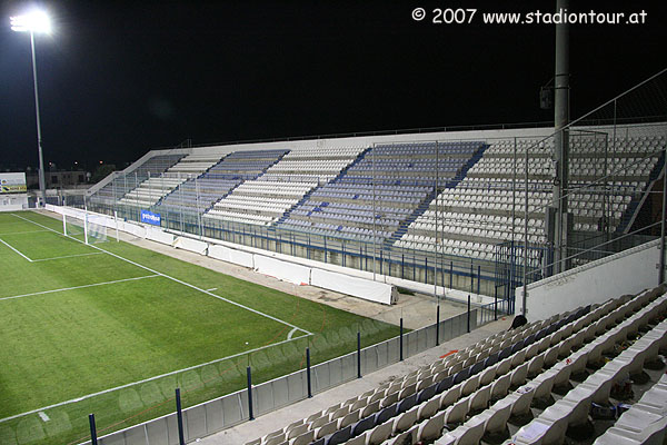 Stadio Antonis Papadopoulos - Lárnaka (Larnaca)