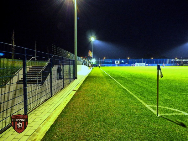 MEGA Stadion im Sportzentrum Am Kielsgraben - Monheim/Rhein-Baumberg