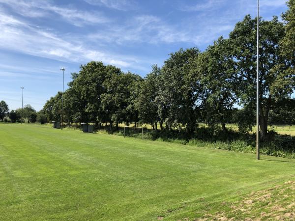 Stadion Övert Meer B-Platz - Großefehn-Timmel