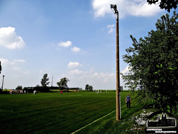 Sportplatz Heyda - Hirschstein-Heyda
