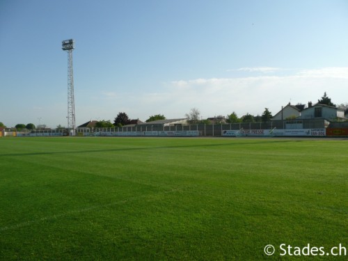 Stade de la Montée Rouge - Châtellerault